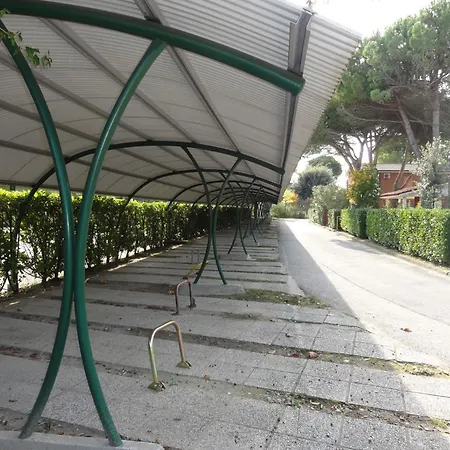 Apartment Flat In A House With Shared Pool Bibione