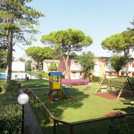 アパート Flat In A House With Shared Pool ビビオーネ